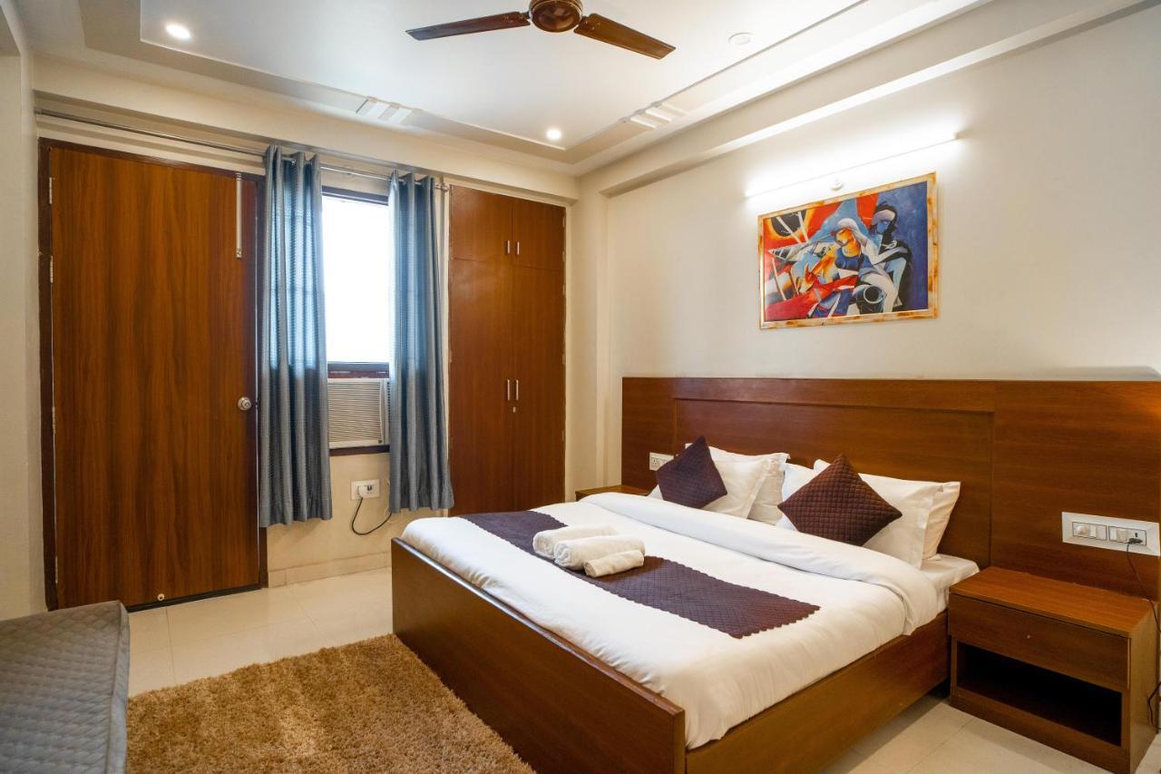 The Lodgers 2 Bhk Serviced Apartment Infront Of Artemis Hospital Гургаон Экстерьер фото